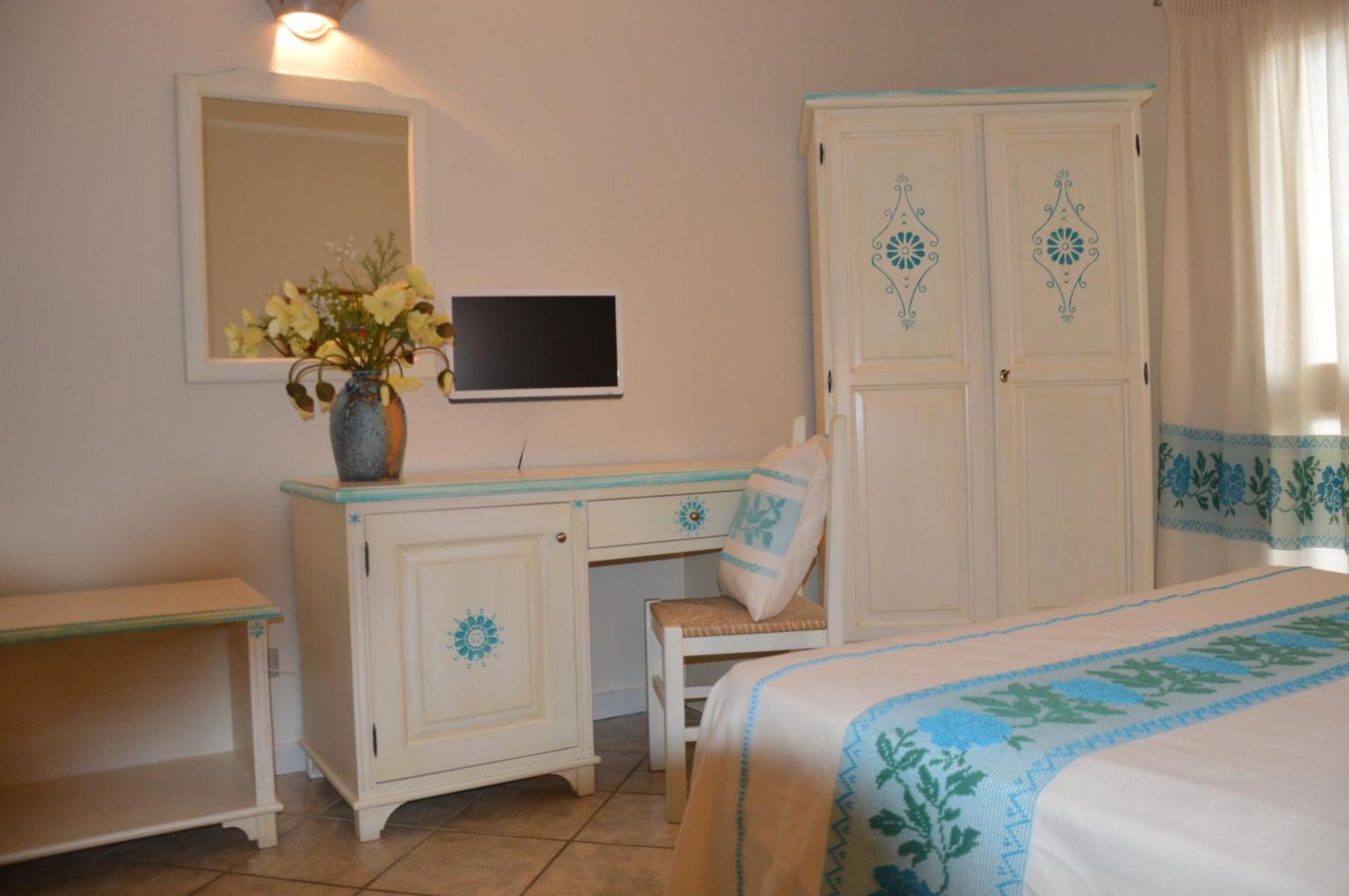Hotel La Palma Сан-Теодоро Номер фото