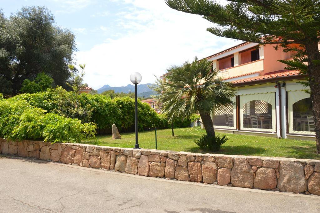 Hotel La Palma Сан-Теодоро Экстерьер фото