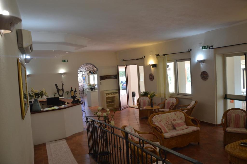 Hotel La Palma Сан-Теодоро Экстерьер фото